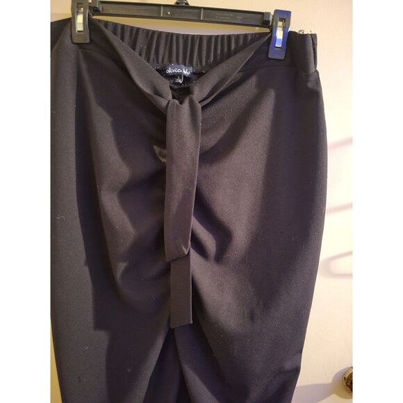 Olivia Blu women's size large (E18) - Picture 6 of 7